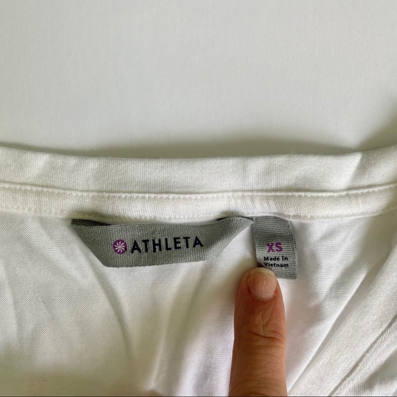 NWOT Athleta Long Sleeve Athleisure Tee - Picture 3 of 4